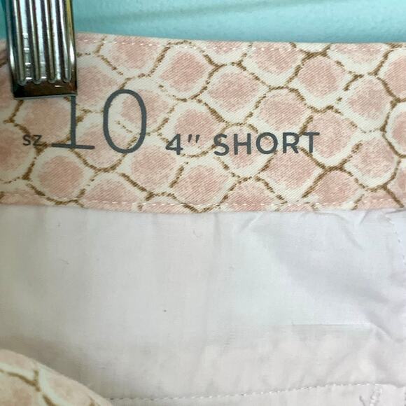LOFT Pink Snakeskin 4" Shorts Size 10 - Picture 4 of 6